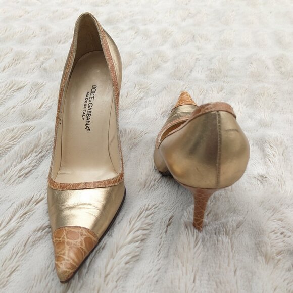Vintage DOLCE & GABBANA Gold Leather Embossed Croc Trimmed Stiletto Pumps, Sz. 6 - Picture 7 of 16